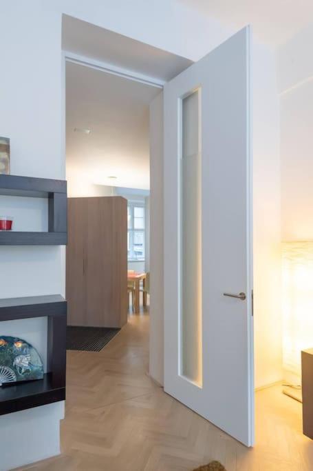 Luxury Apartment On Old Town Square Прага Екстериор снимка